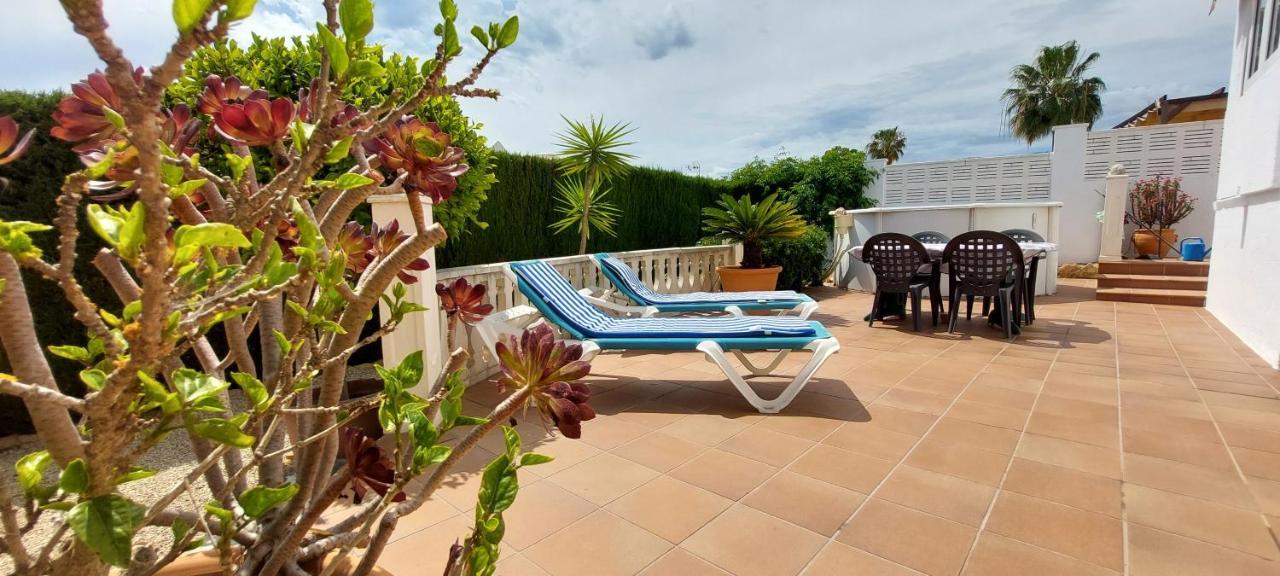 Villa Totalmente Independiente Con Piscina Comunitaria Calpe Eksteriør bilde