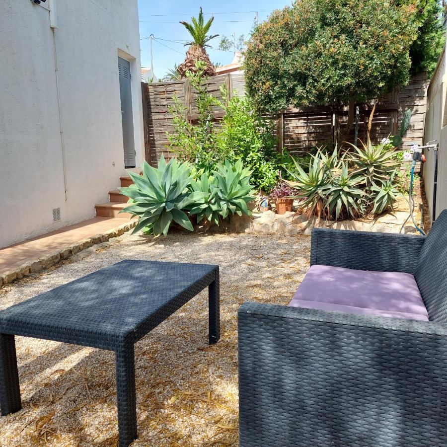 Villa Totalmente Independiente Con Piscina Comunitaria Calpe Eksteriør bilde